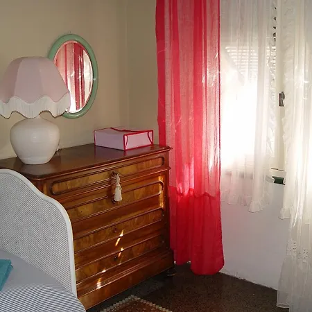 Villino Delle Rose بيت للعطل *